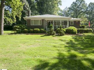 201 Dellwood Dr, Greenville, SC 29609