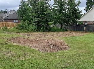 14 Bridgefield Ct, Hattiesburg, MS 39402