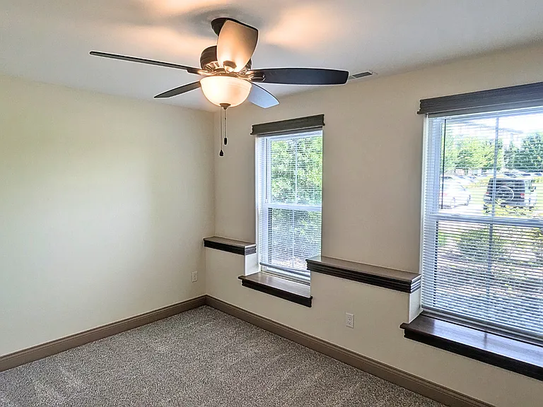 3489 S Constance Ave — Photo 36