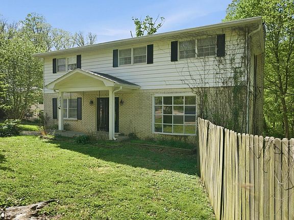 2nd image of 2804 Timber Hills Rd