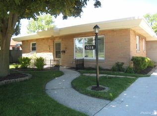 5218 58th St, Kenosha, WI 53144