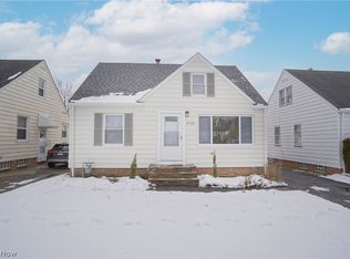 21016 Franklin Rd, Maple Heights, OH 44137