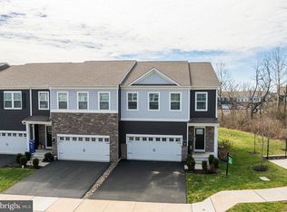 17 Egret Way, Phoenixville, PA 19460