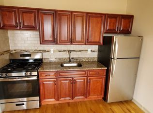 652 Courtlandt Ave #2B, Bronx, NY 10451