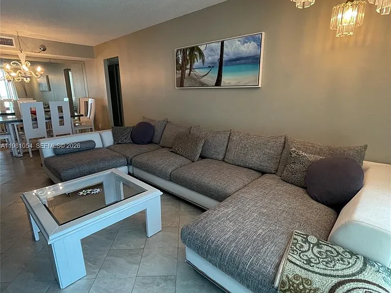 1410 S Ocean Dr #402 — Photo 6