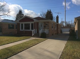 9448 Leamington St, Skokie, IL 60077