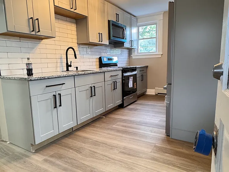 265 Fairview Ave — Photo 13