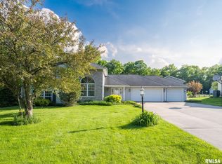 216 Warrior Way, Metamora, IL 61548