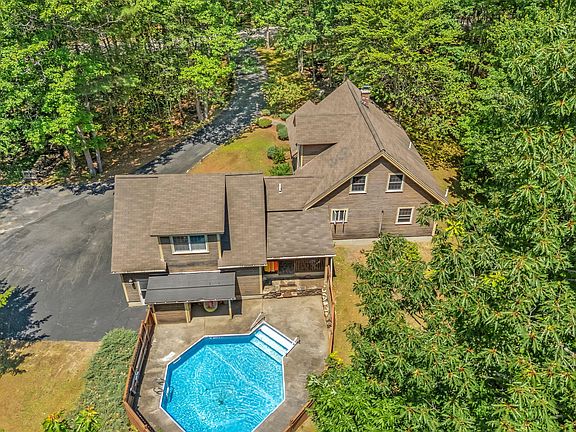 4th image of 42 Birchwood Lane