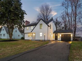 11 Hillscrest Rd, Plainville, CT 06062