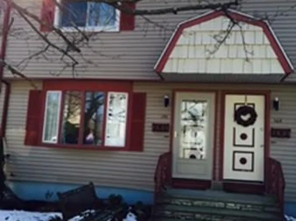 170 Wedgewood Rd, Worcester, MA 01602