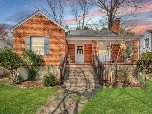 827 Windsor Ave SW, Roanoke, VA 24015