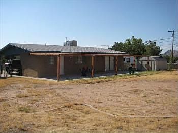 4th image of 324 Olivia Cir