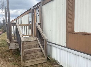 57 Henry Dr, Clyde, NC 28721