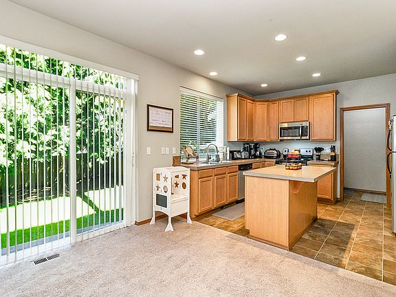 4th image of 8405 7th Pl SE #A