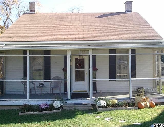 1st image of 388 Summers St