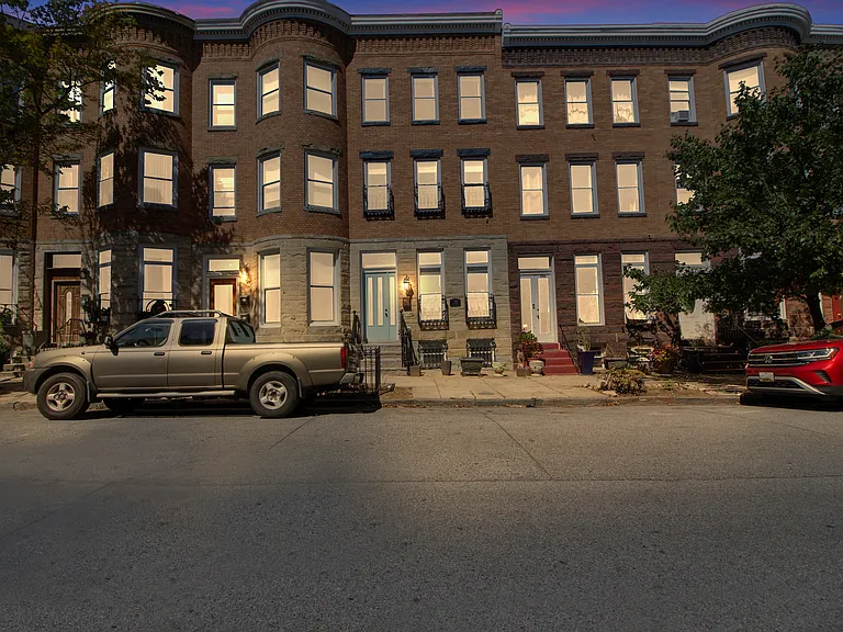 708 Newington Ave — Photo 6