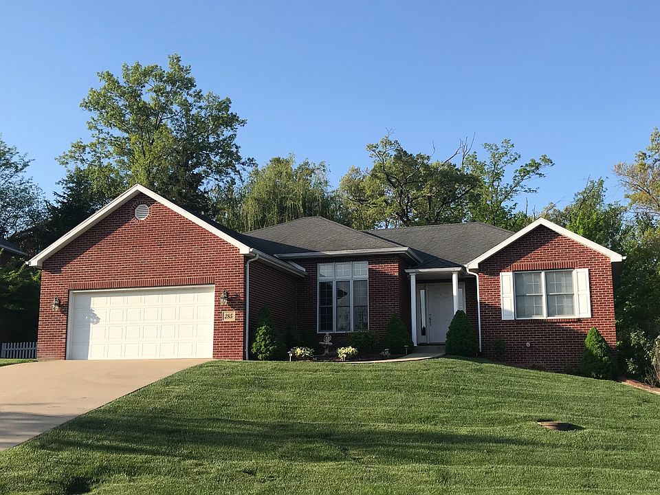 1st image of 285 Madelines Park Cir