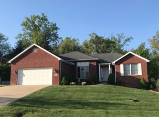285 Madelines Park Cir, Jefferson City, MO 65109