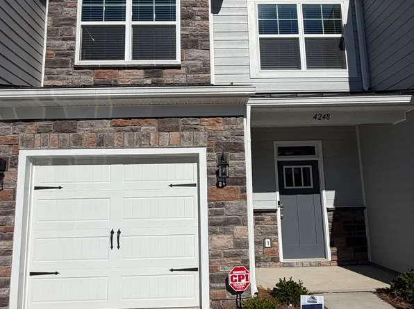 4248 Black Ct, Harrisburg, NC 28075