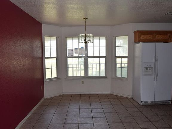 5th image of 516 Hood Dr