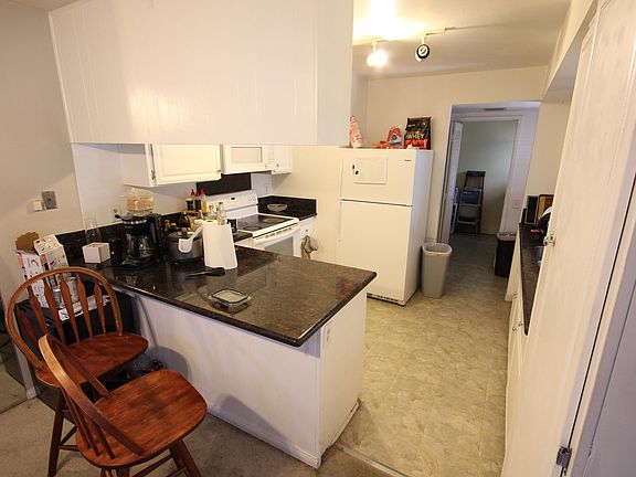 3rd image of 3961 Camino Calma