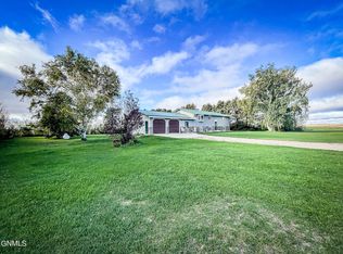 2060 72nd Ave NE, New Rockford, ND 58356
