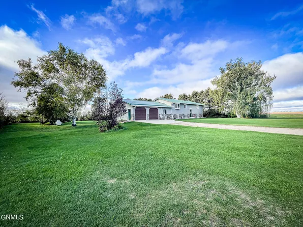 2060 72nd Ave NE, New Rockford, ND 58356