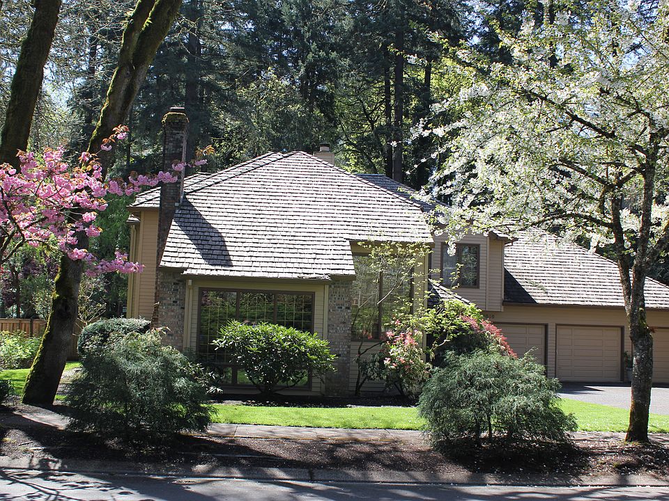 2nd image of 1886 Palisades Terrace Dr
