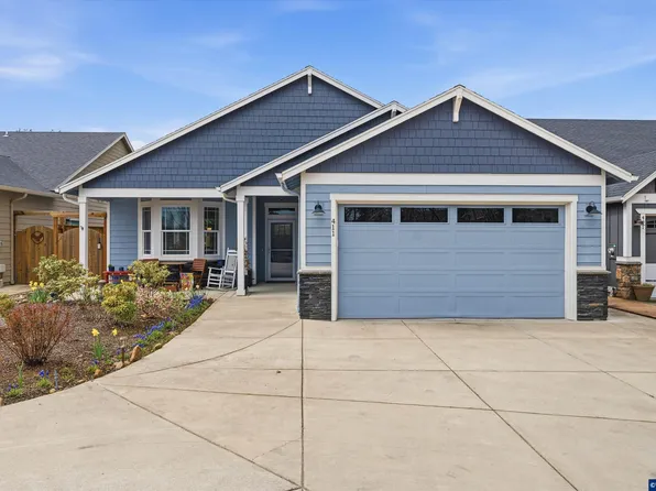 411 SW Oregon Falls Dr, Dallas, OR 97338