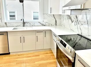 190 Hillside St #A2, Roxbury Crossing, MA 02120