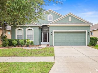 7335 Forest Mere Dr, Riverview, FL 33578