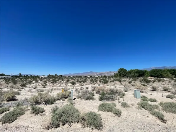 5910 E Kellogg Rd, Pahrump, NV 89061