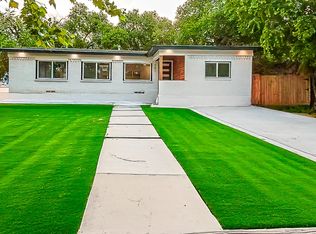 701 N Carrier Pkwy, Grand Prairie, TX 75050