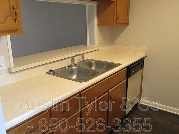 4th image of 4443 Crutchfield Dr APT 2