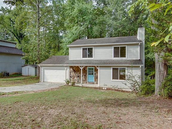 2nd image of 2472 Landington Way