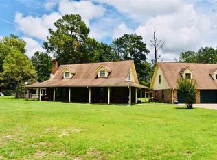 537 County Road 737, Buna, TX 77612