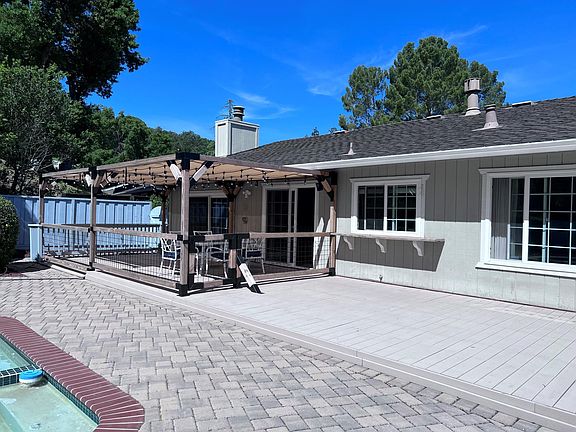 4th image of 7088 Wooded Lake Dr
