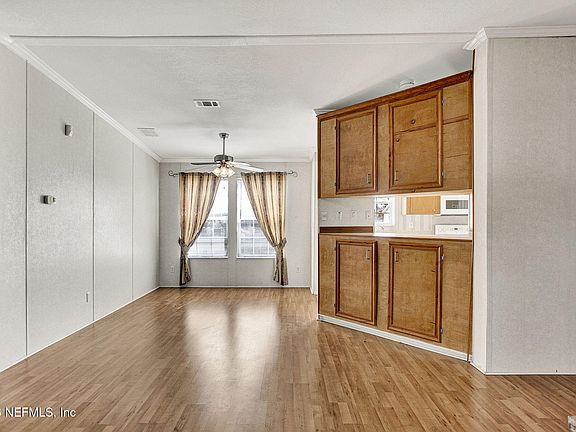 3rd image of 5891 SEQUOIA Road