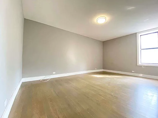 Rented by Bruma Realty LLC | media 1