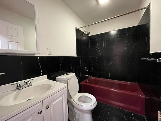 Rented by Union Square Property Management | media 36