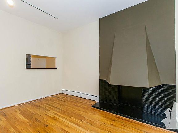 5th image of 1425 N Dearborn St #D4b