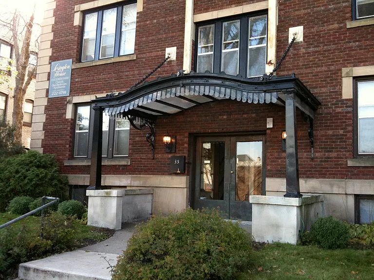35 Lexington Pkwy S #33 — Photo 3