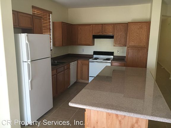 4th image of 9609 W Meadowbrook Ave
