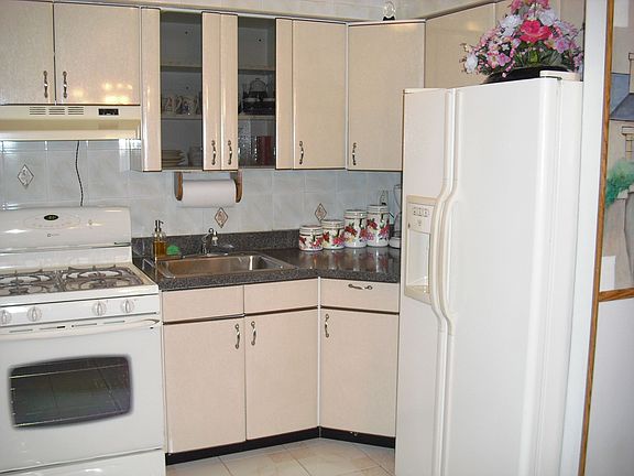 1FL Kitchen
