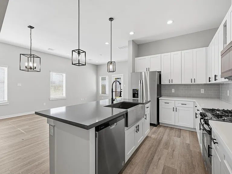 11303 Stonework Grove Ln — Photo 14