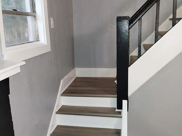 829 N Oleander Ave — Photo 10
