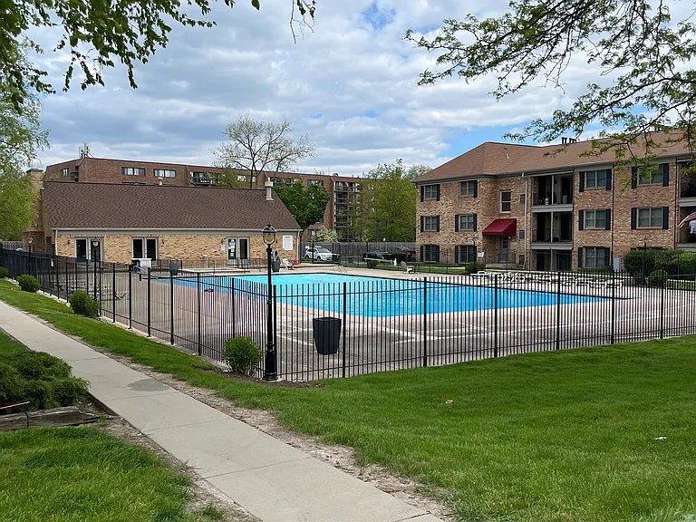 1728 Fayette Walk #M — Photo 2
