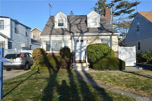 2nd image of 27D Morton Ave