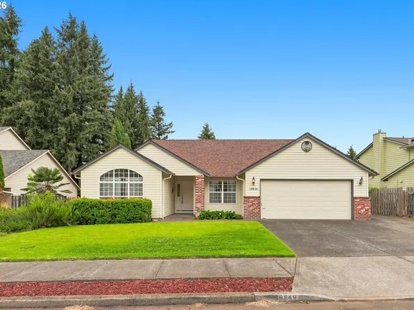 19849 Castleberry Loop, Oregon City, OR 97045